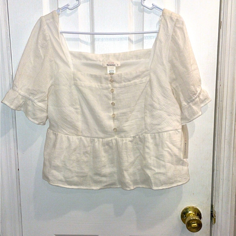 NWT urban romantics white cropped blouse